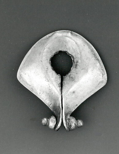 Ear Ornament or Pendant (Mamuli)