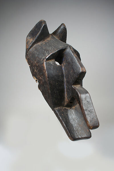 Mask (Souroukou Koun): Hyena, Bamana numu (blacksmith), Wood, pigment, Bamana peoples
