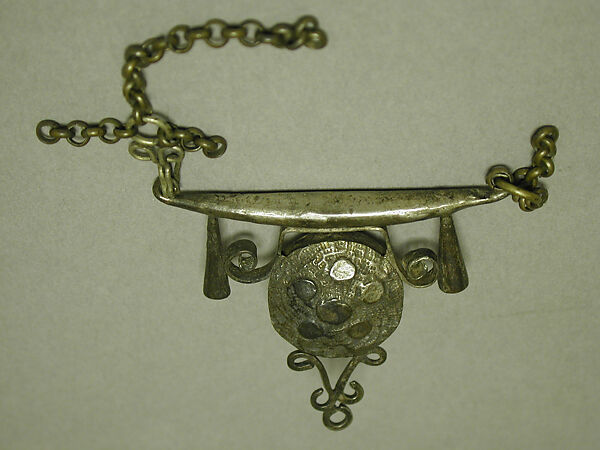 Necklace: Pendant (?), Fon artist, Silver, Fon peoples