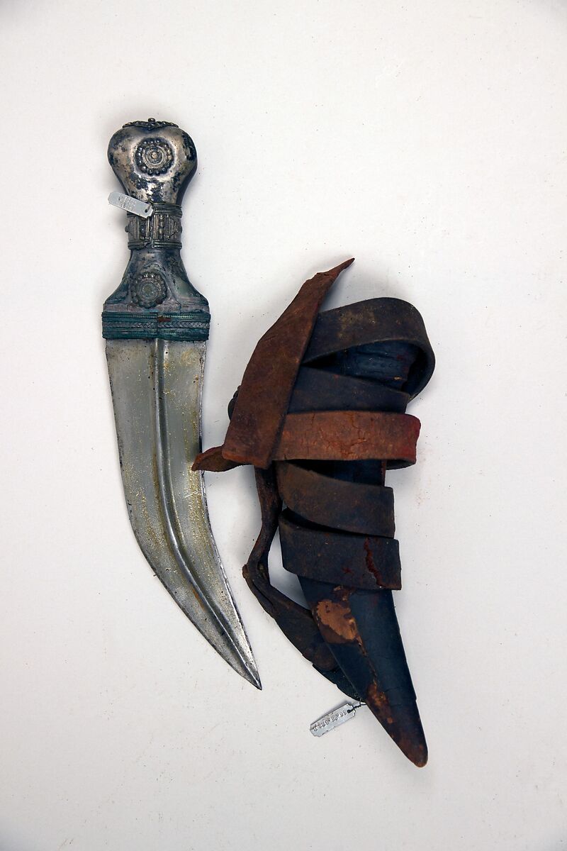 Dagger (Jambiya) with Sheath and Belt, Steel, silver, wood, leather, Indian, Mysore 