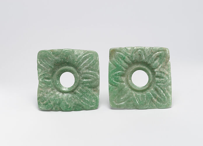Pair of earflare frontals