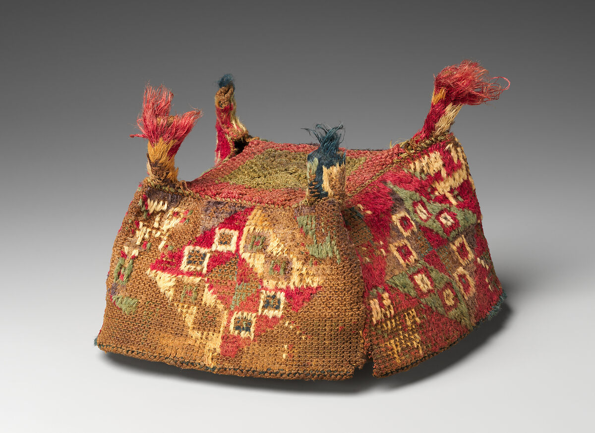 Four-Cornered Hat, Camelid hair, Wari