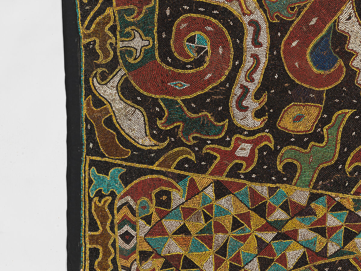 Palepai maju (ceremonial banner), Paminggir artists, Glass and ceramic beads, fiber, cloth, nassa shells, Lampung peoples
