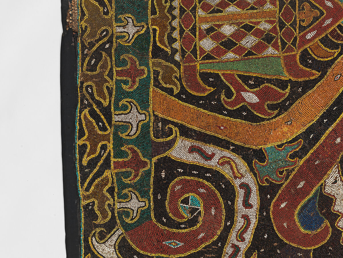 Palepai maju (ceremonial banner), Paminggir artists, Glass and ceramic beads, fiber, cloth, nassa shells, Lampung peoples