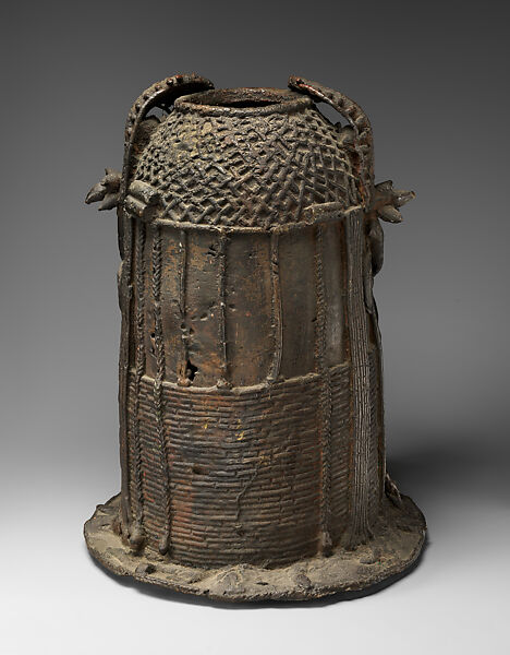 Head of an Oba, Ìgùn Ẹ́rọ̀nwwọ̀n (brass-casting guild) artists, Brass, iron, Edo peoples