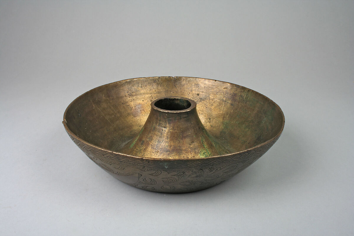 Base of Lidded Vessel, Ìgùn Ẹ́rọ̀nwwọ̀n (brass-casting guild) artists, Brass, copper, Edo peoples