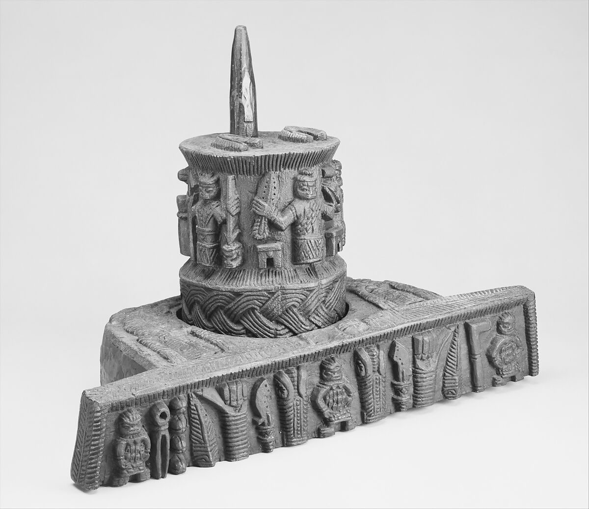 Altar to the Hand (Ikegobo), Wood, sacrificial materials, Edo peoples