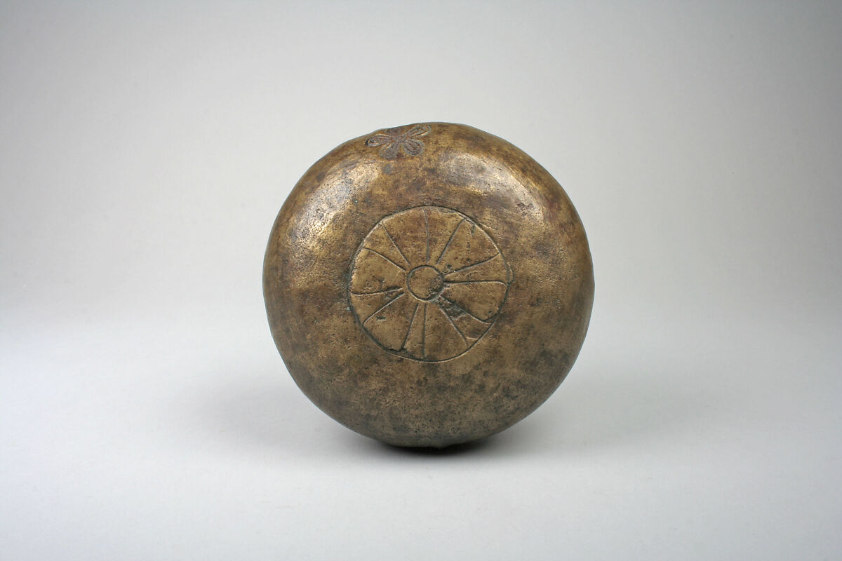 Vessel (?), Ìgùn Ẹ́rọ̀nwwọ̀n (brass-casting guild) artists, Brass, Edo peoples