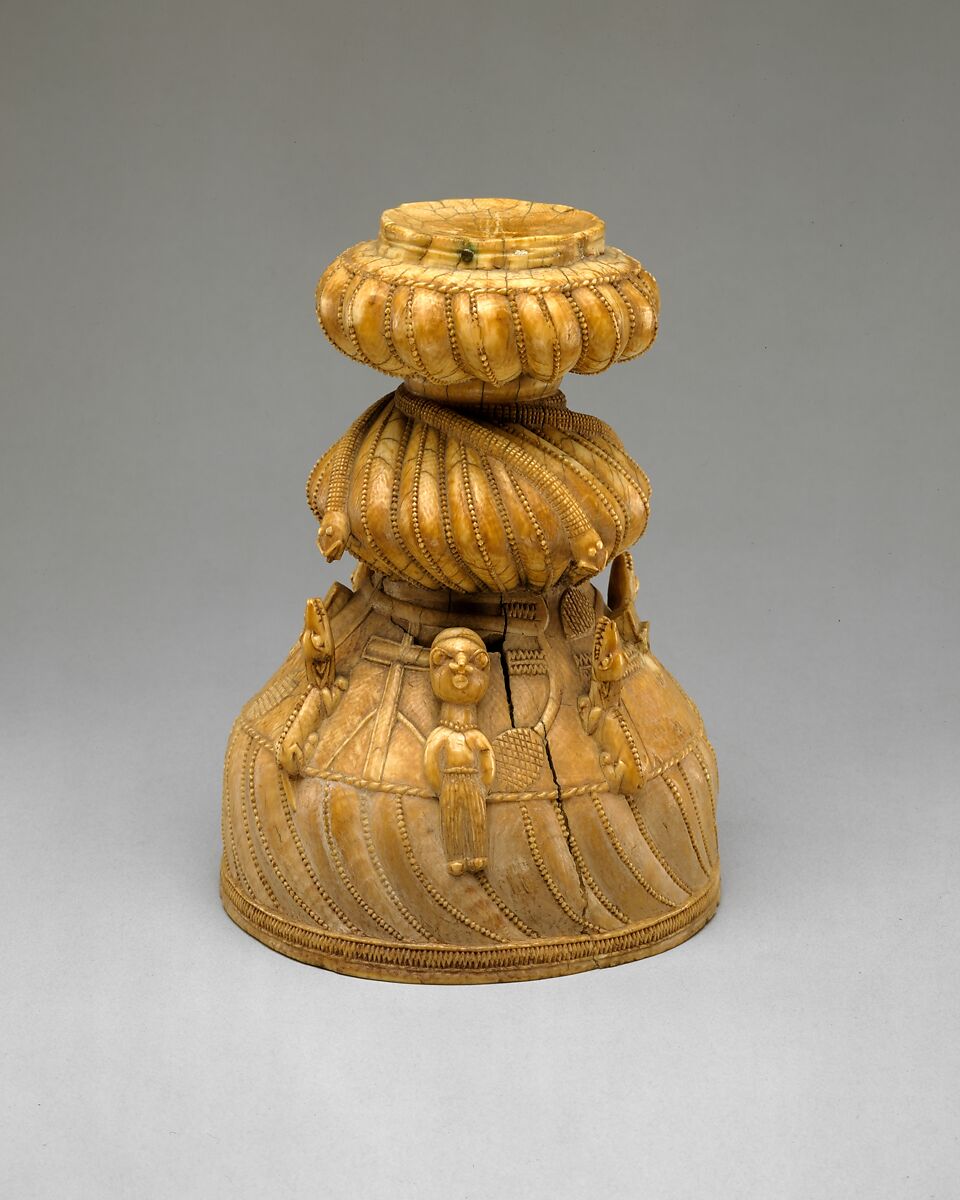 Saltcellar Base, Ivory, Sapi-Portuguese 