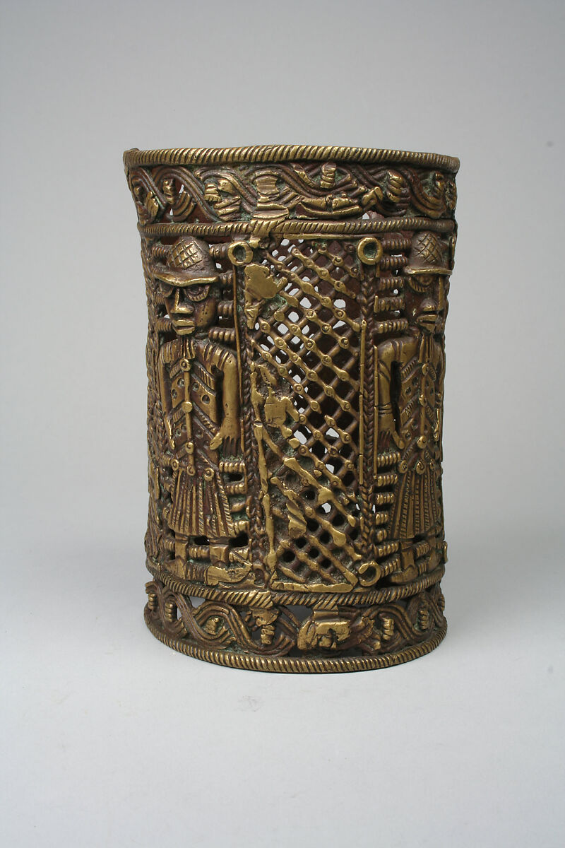 Bracelet: Four Figures, Ìgùn Ẹ́rọ̀nwwọ̀n (brass-casting guild) artists, Brass, Edo peoples