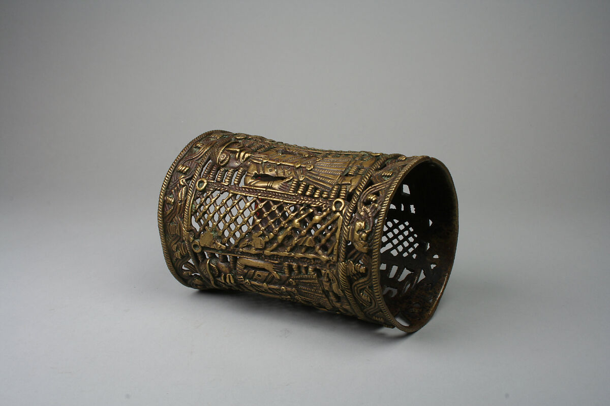 Bracelet: Four Figures, Ìgùn Ẹ́rọ̀nwwọ̀n (brass-casting guild) artists, Brass, Edo peoples