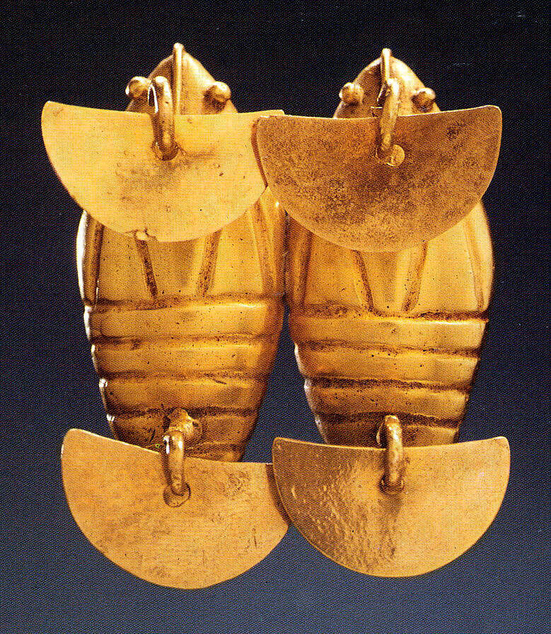 Double Insect Pendant, Gold or gold alloy, Early Quimbaya