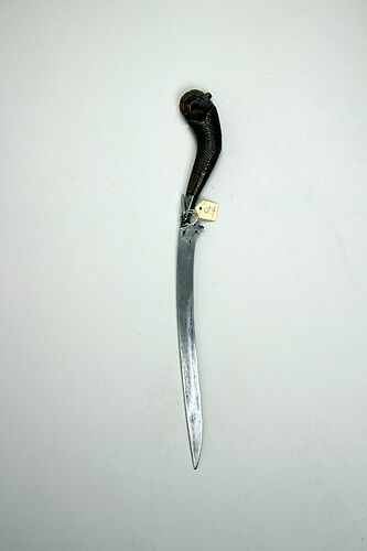 Knife (Bade-bade)