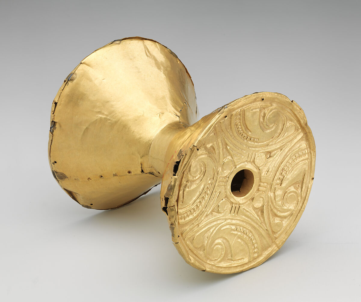 Ear Spool, Hammered gold, Calima-Yotoco 