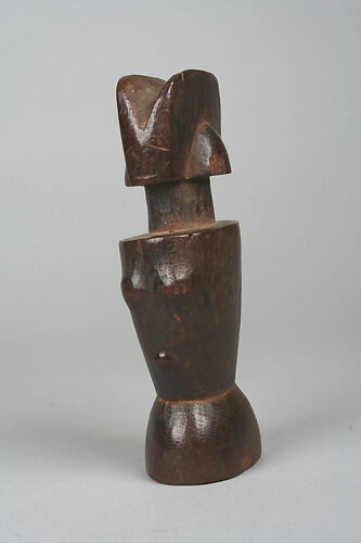 Figure: Female (Mwana Hiti), Zaramo or Kwere peoples