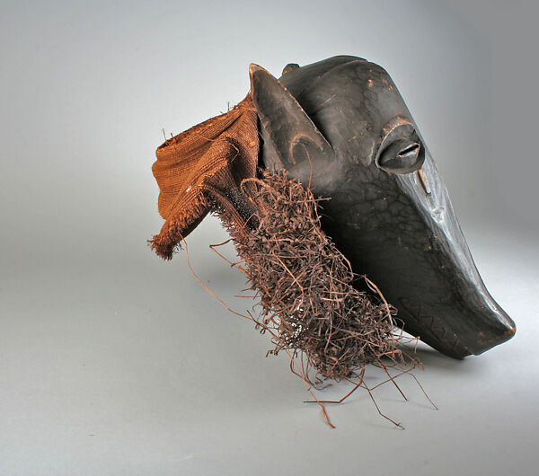 Headdress: Bush Pig (Ngulu), Wood, fiber, Chokwe peoples 