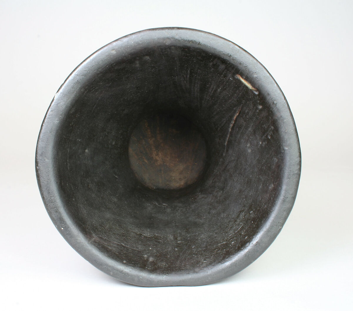 Kero (beaker), Peruvian artist(s), Wood, tin, pigment, resin, Quechua