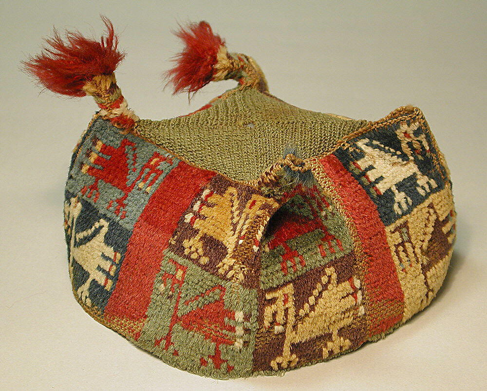 Four-Cornered Hat, Camelid hair, Wari