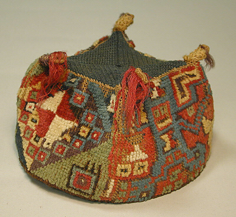 Four-Cornered Hat, Camelid hair, Wari