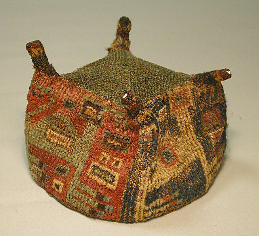 Four-Cornered Hat, Camelid hair, Wari