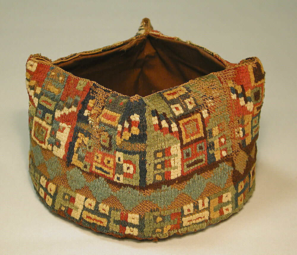 Four-Cornered Hat, Camelid hair, Wari