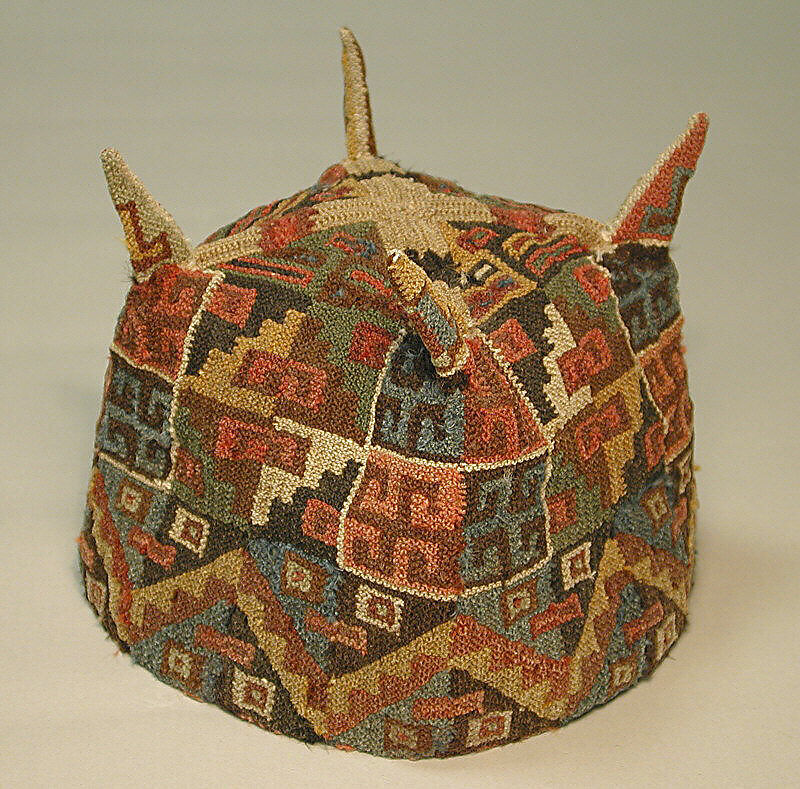 Four-Cornered Hat, Camelid hair, Tiwanaku 