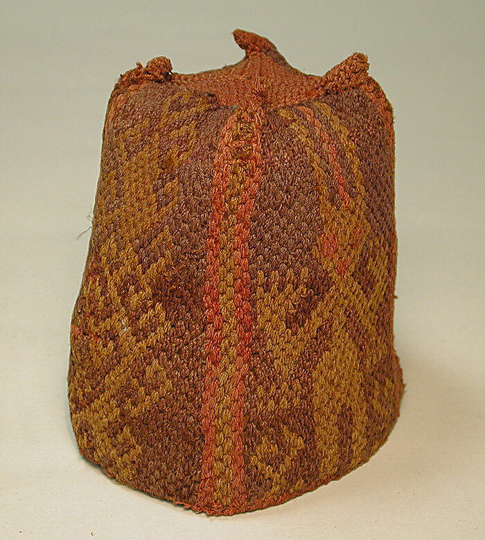 Four-Cornered Hat, Camelid hair, Tiwanaku