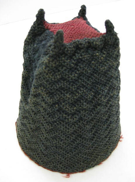 Four-Cornered Hat, Camelid hair, Tiwanaku