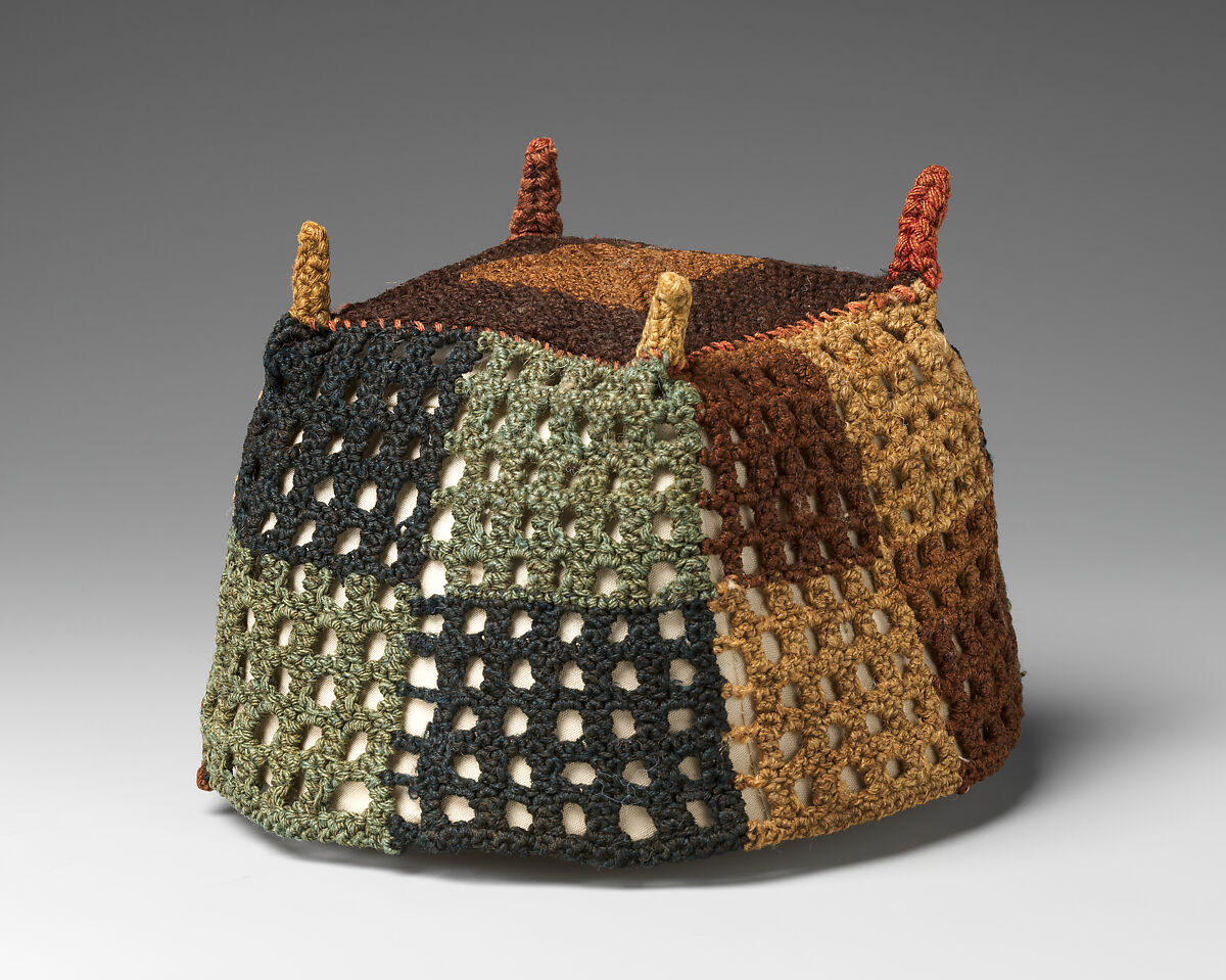 Four-Cornered Hat, Camelid hair, Tiwanaku