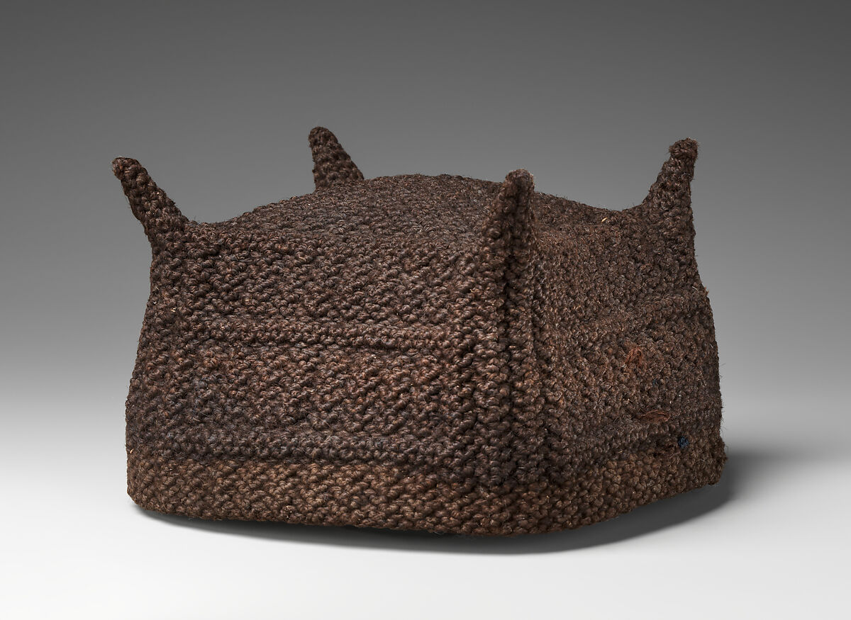 Four-Cornered Hat, Camelid hair, Tiwanaku