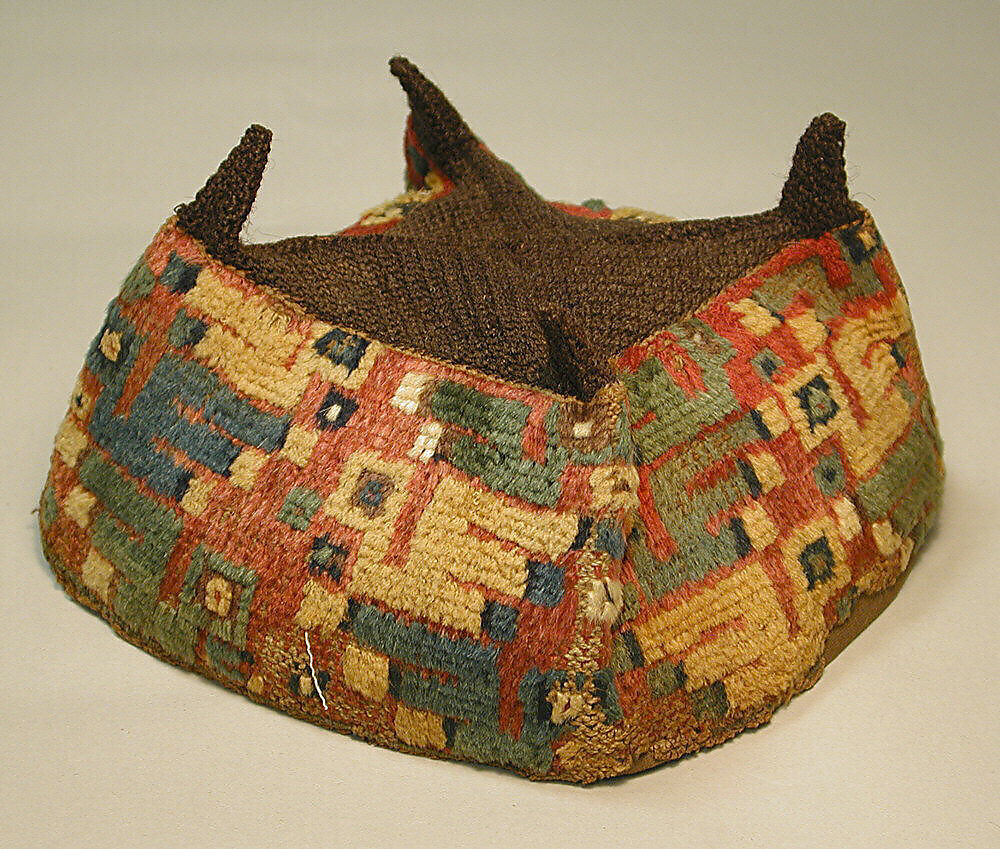 Four-Cornered Hat, Camelid hair, Wari