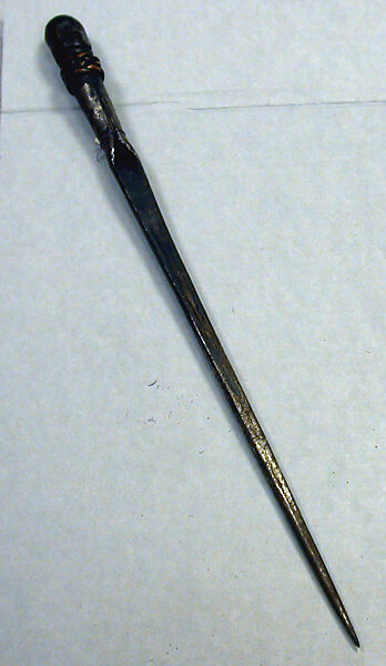 Knife, Iron, wood, fiber, Luzon Island