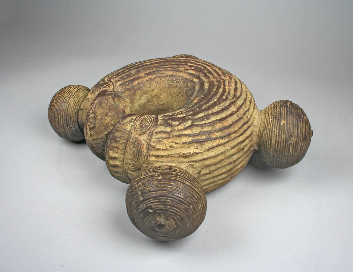 Currency, Brass, fired terracotta core, Kru peoples