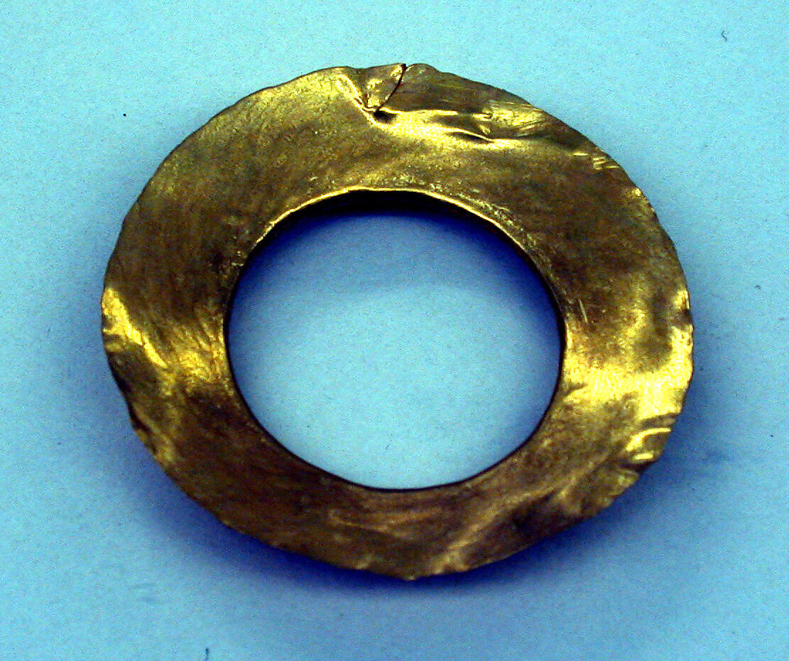 Ear Ornament, Gold, Cuyo Island 
