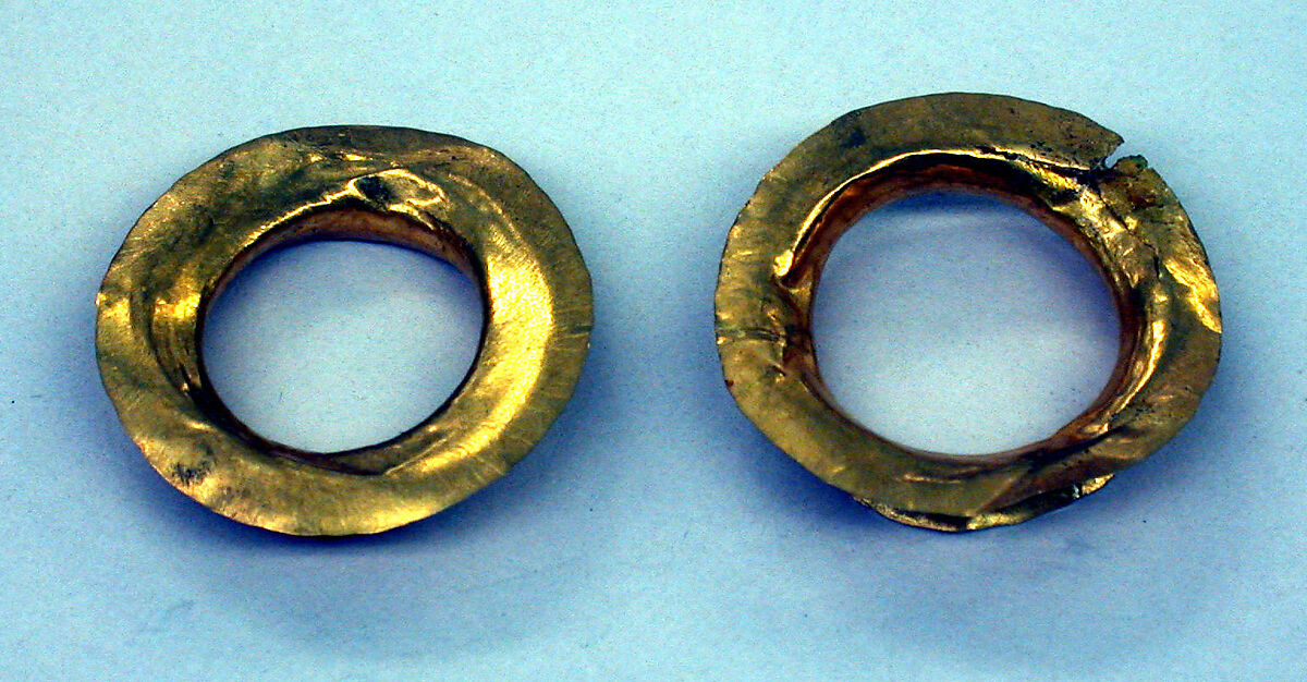 Ear Ornament, Gold, Cuyo Island 