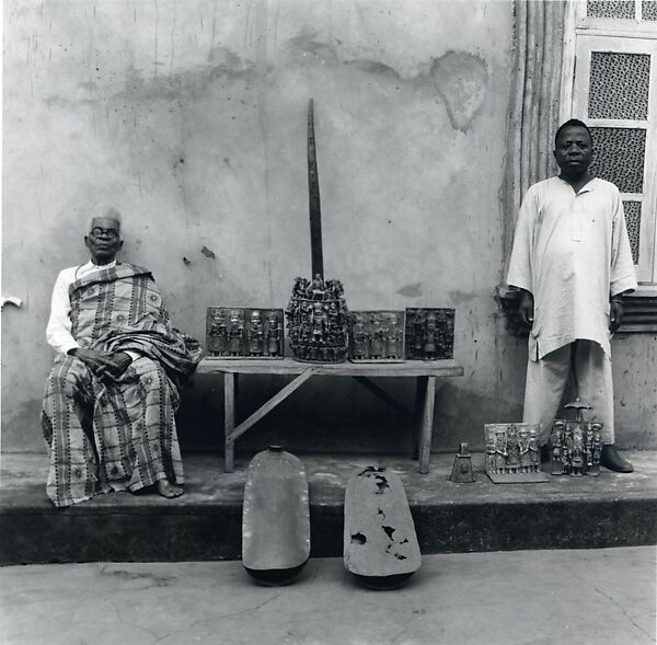 Base from the Ézọ́mọ's Ikẹ̀gòbọ̀ (Altar to the Hand), Ìgùn Ẹ́rọ̀nwwọ̀n (brass-casting guild) artists, Brass, Edo peoples