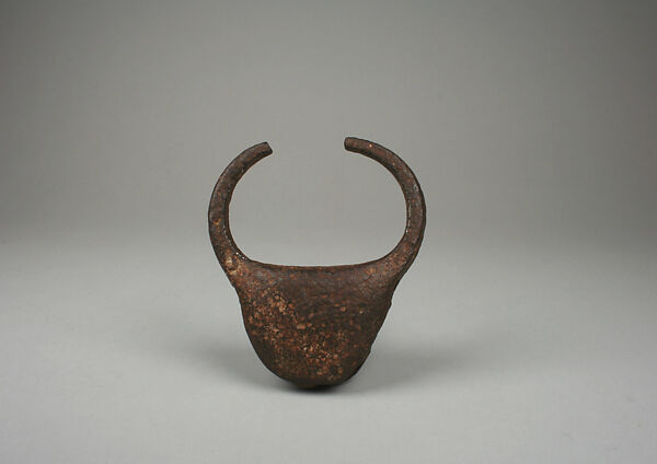 Idiophone: Bovine, Iron, Middle Niger civilization 