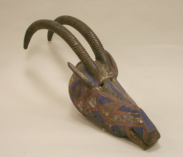 Helmet Mask: Antelope (Nyanga), Wood, hair, beeswax, pigment, Bobo, Kurumani group 