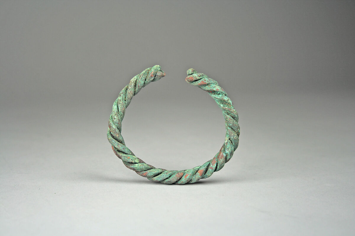 Bracelet, Copper alloy, Middle Niger civilization 