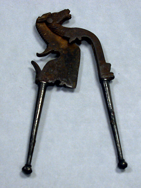 Iron Betel Nut Cutter