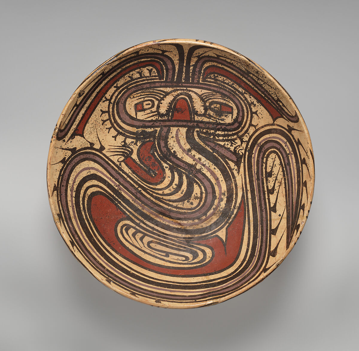 Pedestal plate, Coclé (Conte) artist(s), Ceramic, slip, Conte