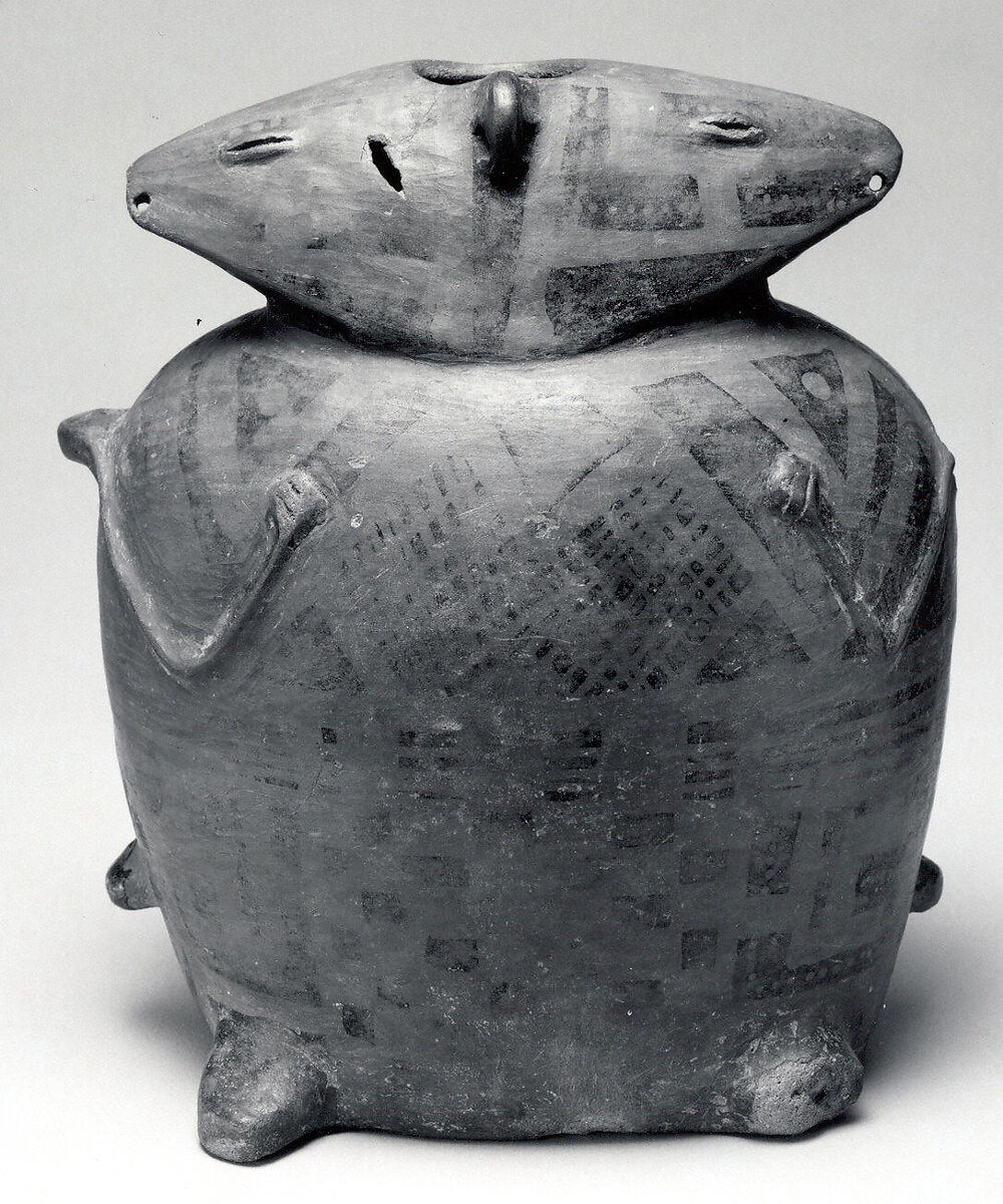 Figure Vessel, Ceramic
Contains ancient peanuts (no shell), Quimbaya
