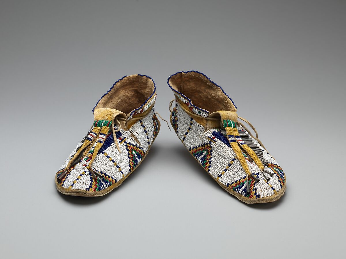 Pair of Moccasins, Leather, glass beads, metal cones, Sioux 