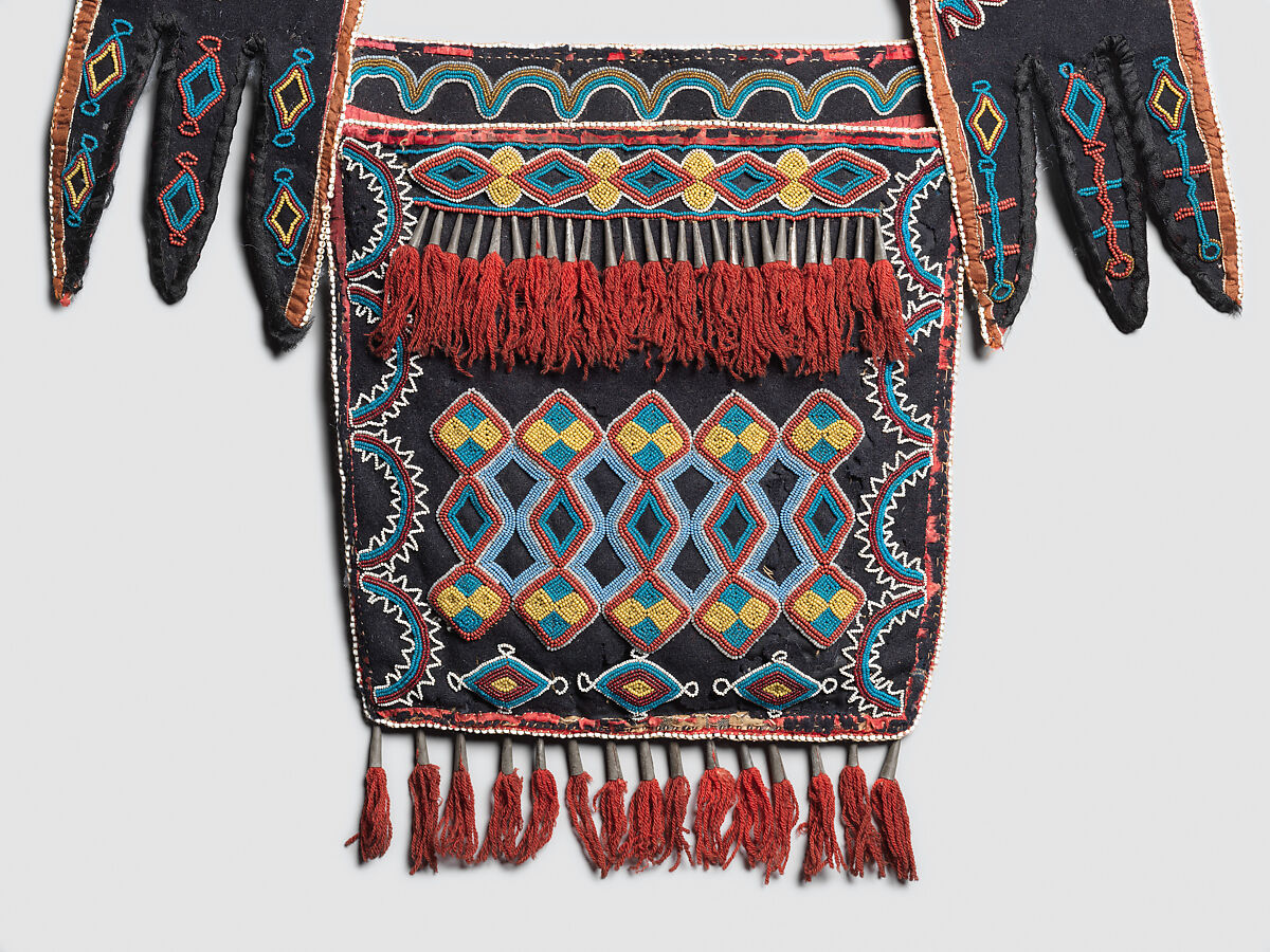 Shoulder bag, Delaware Artist, Wool cloth, cotton cloth, wool yarn, glass beads, silk cloth, silk ribbon, and metal cones, Delaware