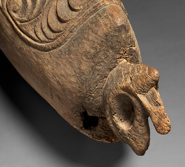 Slit Gong, Wood, Korewori River Region