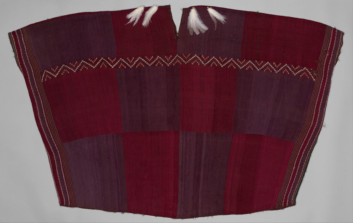 Tunic, Camelid hair, feathers, Arica(?)