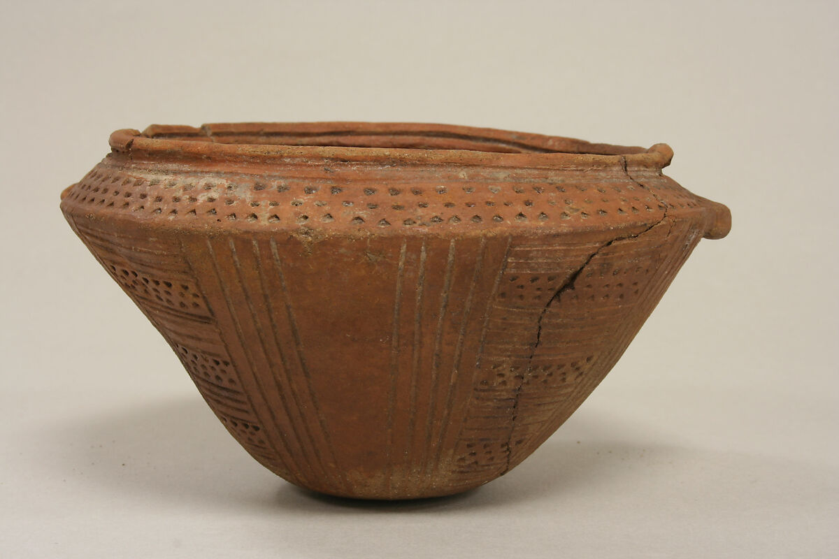 Bowl with Stippled Patterns, Ceramic, Quimbaya 