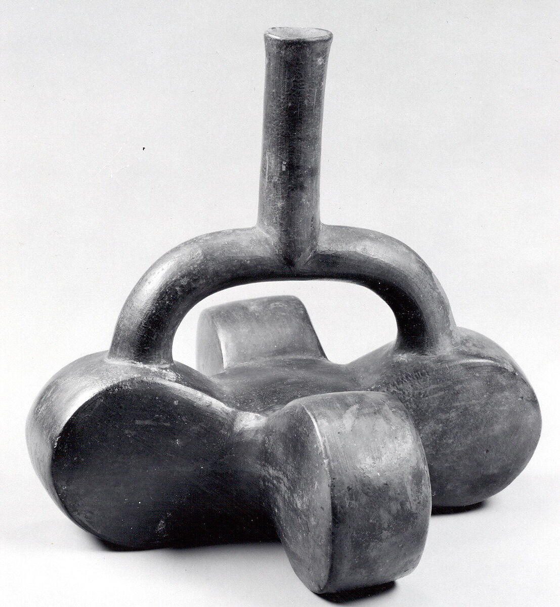 Compartmented Stirrup Spout Jar, Ceramic, Chimú