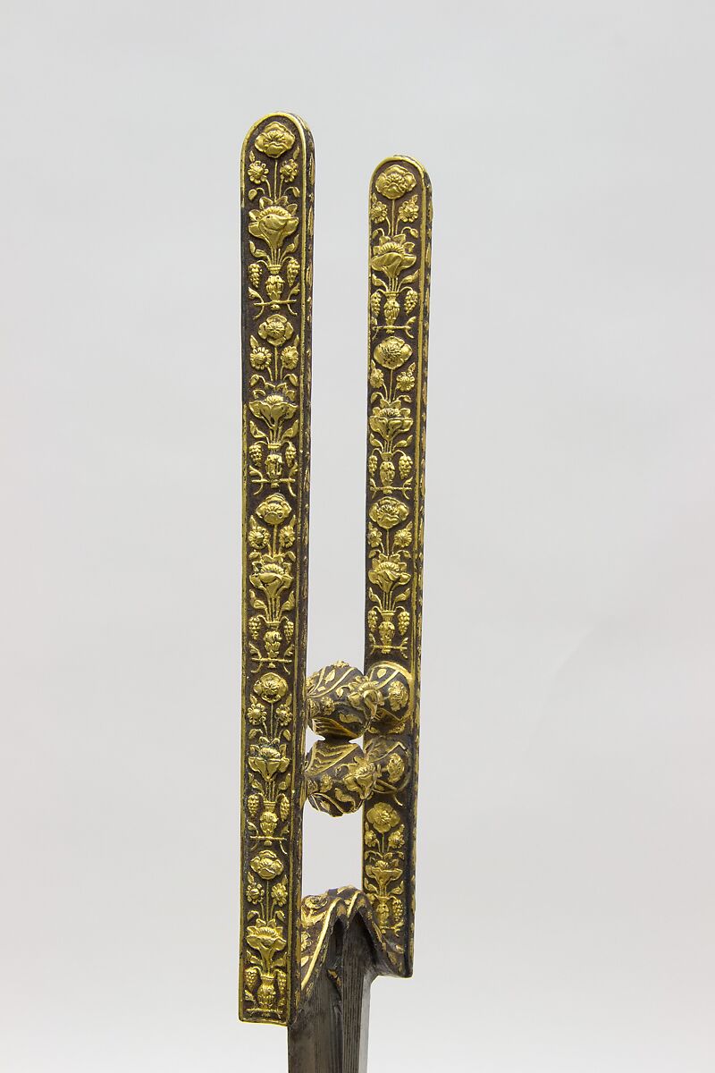 Dagger (Katar) with Sheath, Iron, gold, steel, diamond, velvet, wood, Indian, Mughal