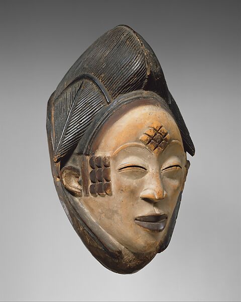 Mukudj (mask), Punu artist, Wood, pigment, kaolin, Punu peoples